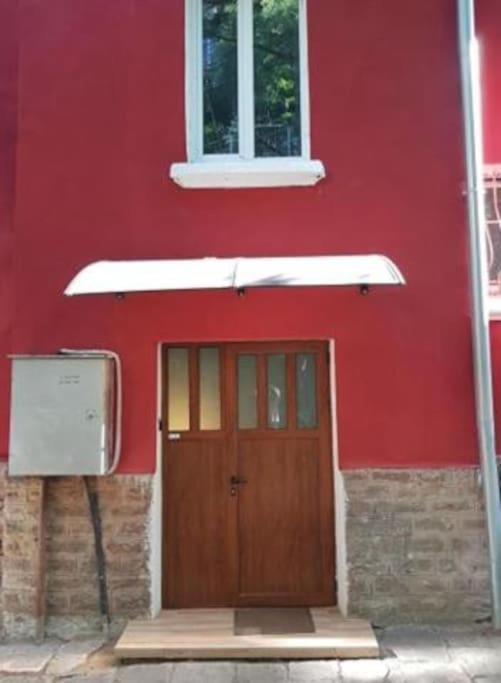 Center 1