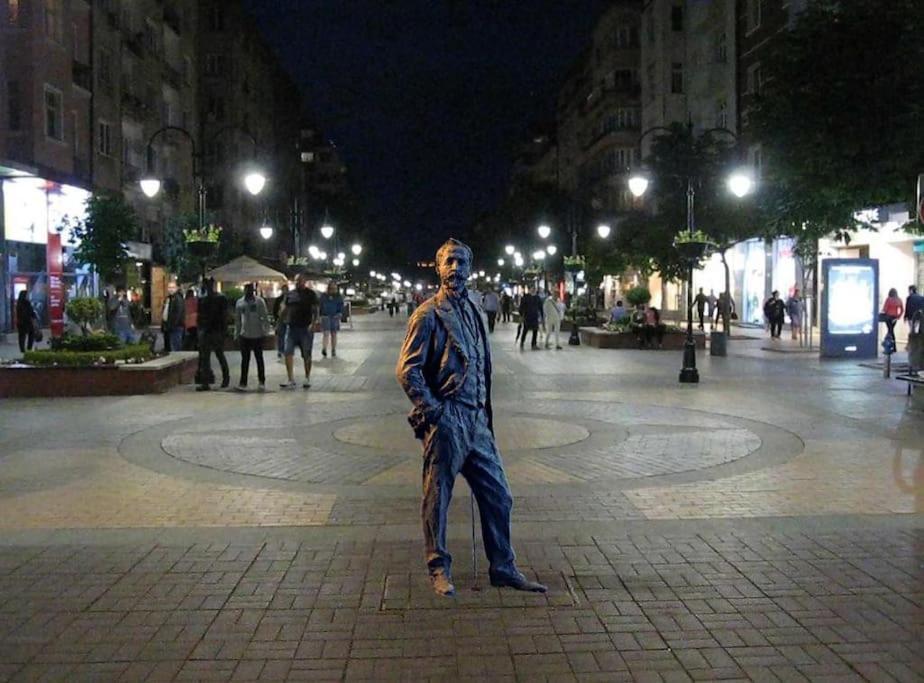 Center 1 * Sofia